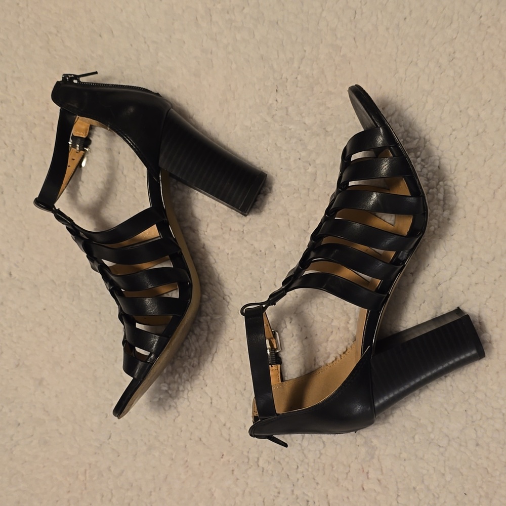 XOXO Black Strappy Heels - Picture 2 of 12
